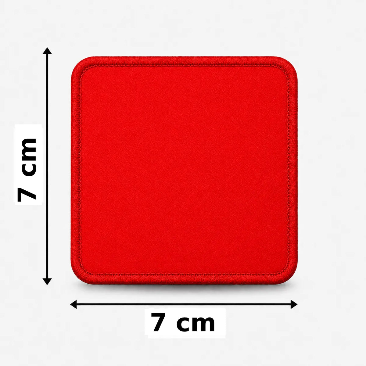 Vierkant geborduurd embleem 7×7 cm in rood